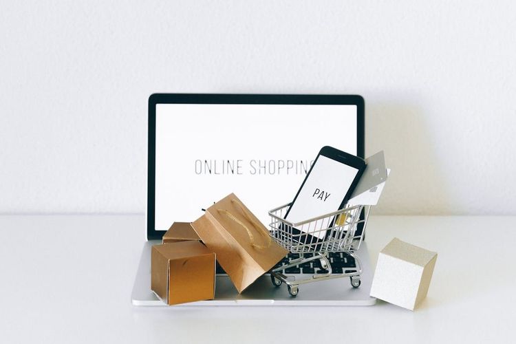 Does Offering Cashback at the Register Increase Sales? What Retailers Need to Know