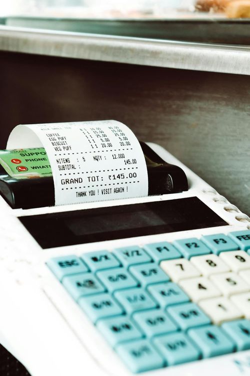 Cashback at Checkout for Businesses: How a P2P Network Beats Traditional POS Terminals
